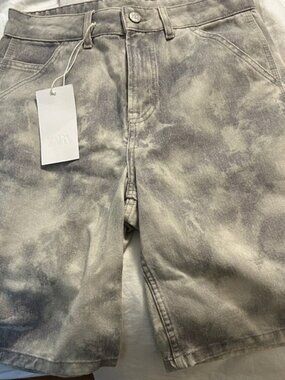 Zara Men’s Washed Gray Tie-Dye Jean Shorts